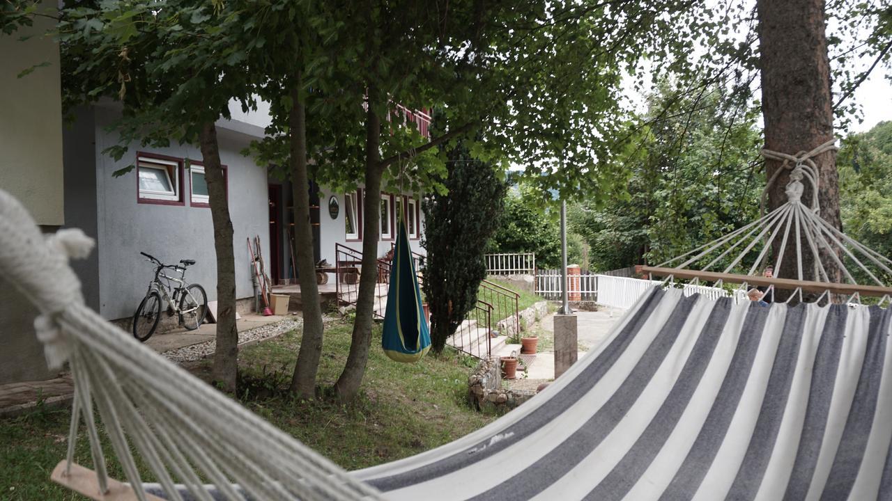 Vertical Hostel Mavrovo Exterior photo